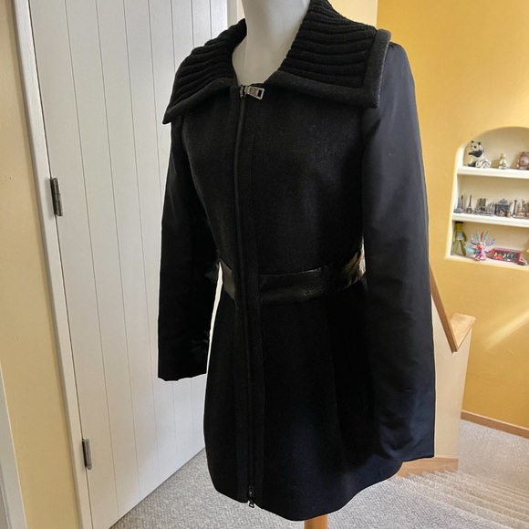 Prada Black Trench Coat with Ribbed Collar - Picture 1 of 10